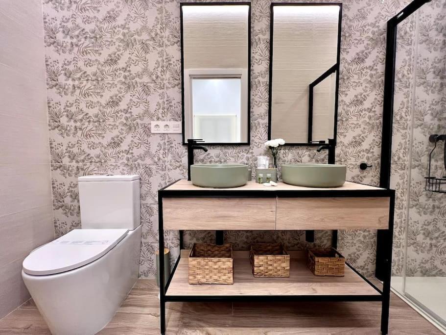 Auxiliadora Luxury Apartment Sevilla Exterior foto