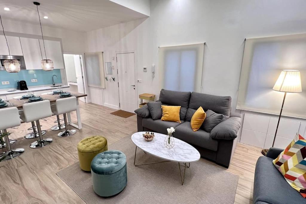 Auxiliadora Luxury Apartment Sevilla Exterior foto