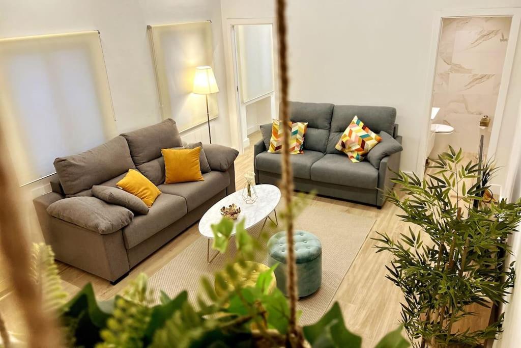 Auxiliadora Luxury Apartment Sevilla Exterior foto