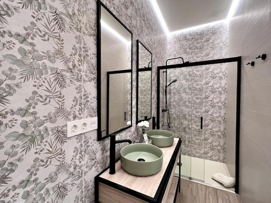 Auxiliadora Luxury Apartment Sevilla Exterior foto